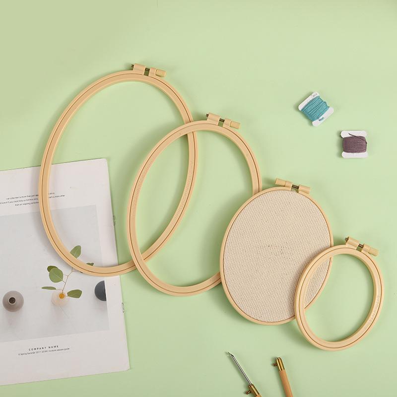 Imitation Bamboo Plastic Oval  - Embroidery Hoop Stand 评论和价格