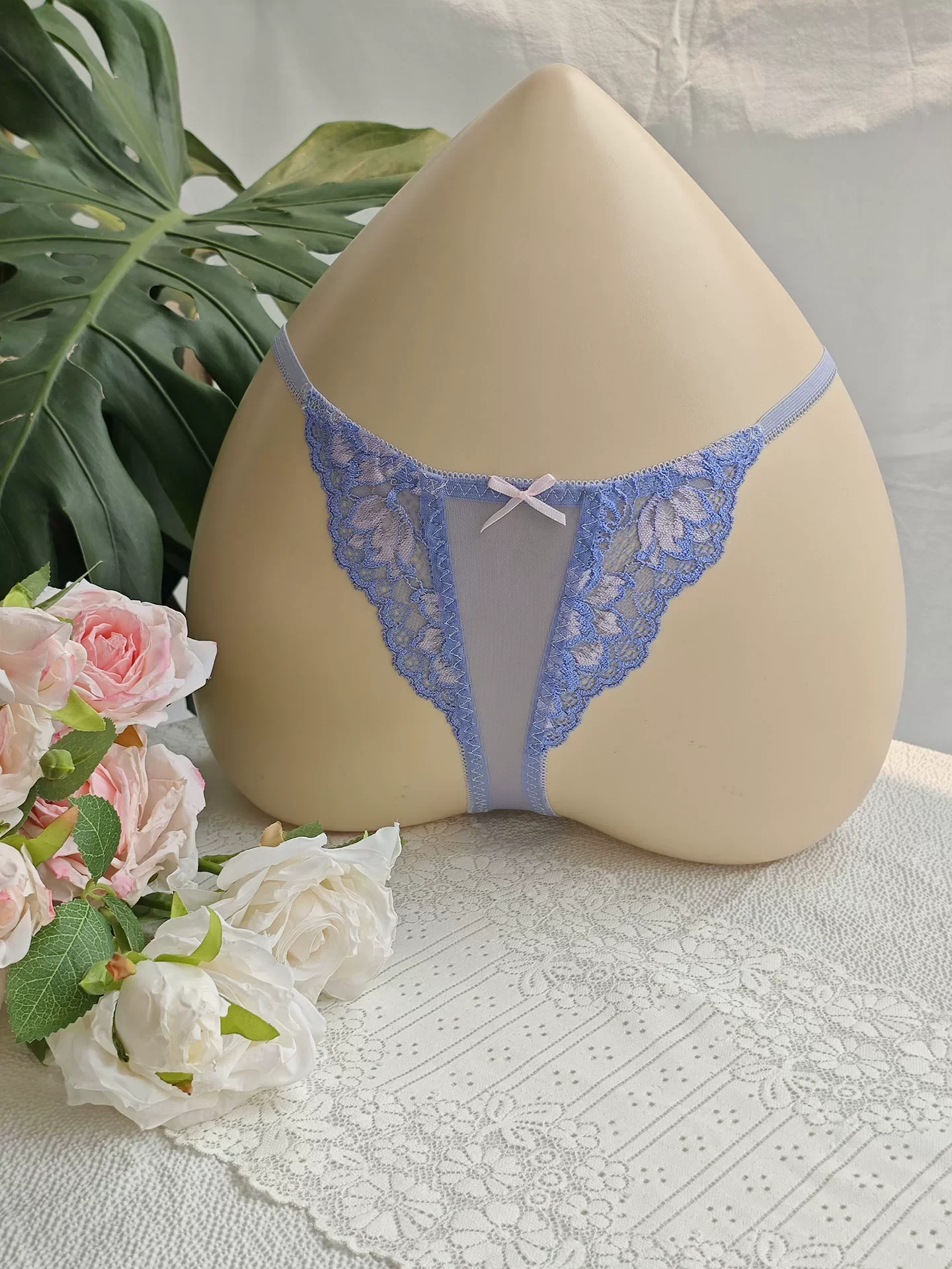 Black Lace Man's T-brief Embro - Embroidery Gift 评论和价格