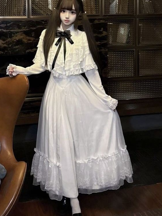 Japanese Short Sleeve Bow Lace - Embroidery White Dress 评论和价格