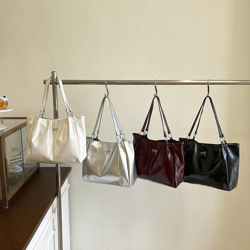 Retro Large Casual Soft Tote B - Embroidery Class 评论和价格