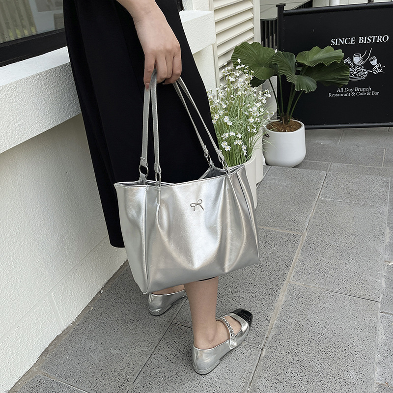 Retro Large Casual Soft Tote B - Embroidery Class 评论和价格