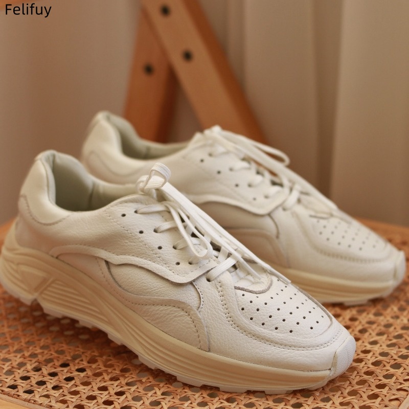 Round-toe Lace-up Casual White - Embroidery White 评论和价格