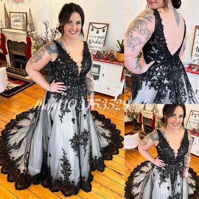 Gothic V Neck Wedding Dresses  - Embroidery White Dress 评论和价格
