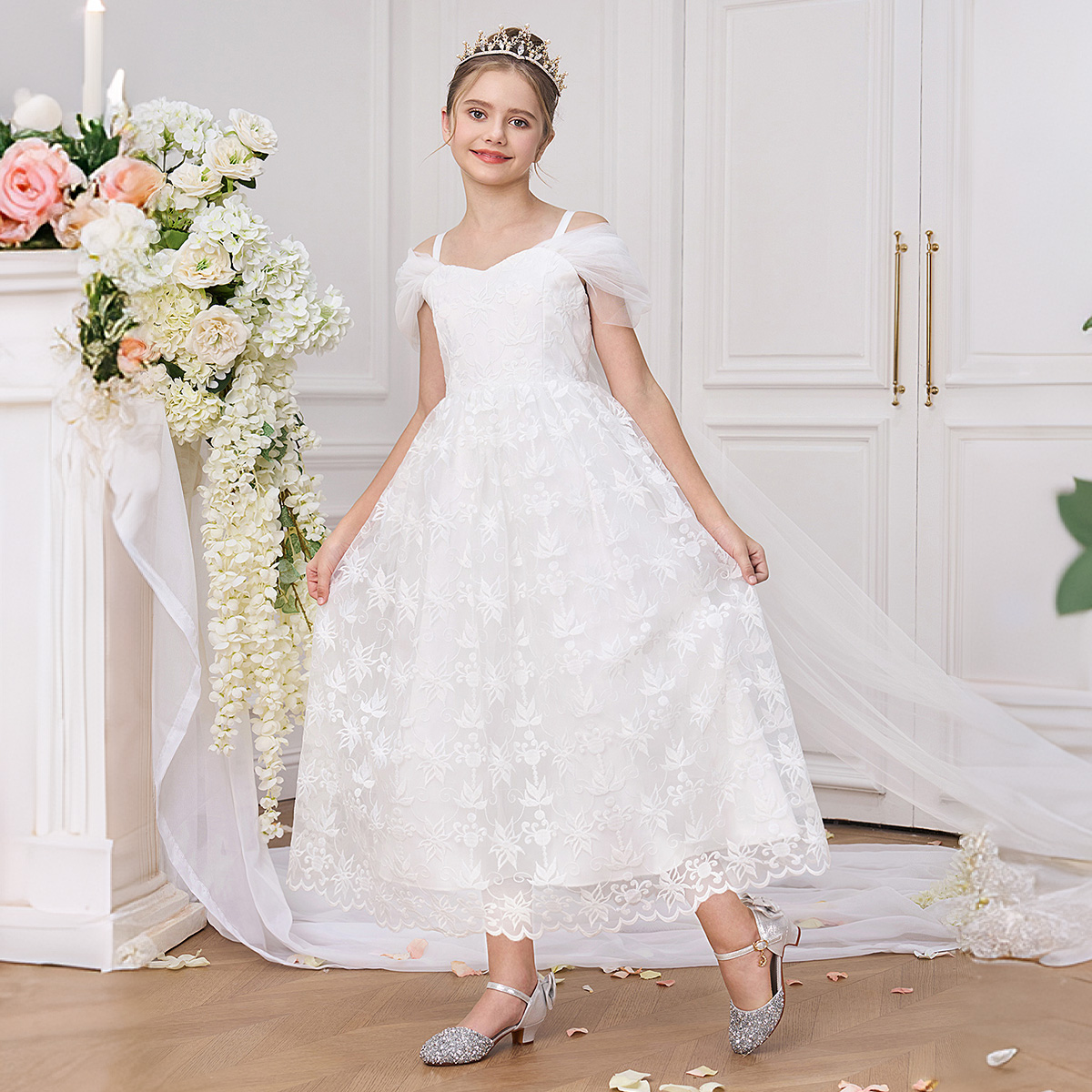 Elegant White Bridesmaid Party - Embroidery White Dress 评论和价格