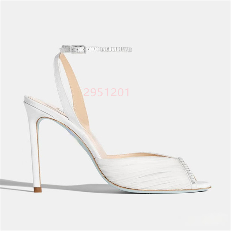 Crystal V Pointed Toe Women Wh - Embroidery White 评论和价格